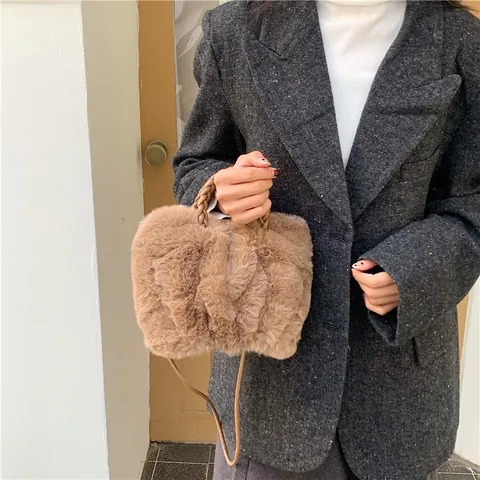 Sac à Main Femme en Fausse Fourrure Peluche Nuage Plissé Sac Bandoulière Avec Poignée Tissée Souple Automne Hiver