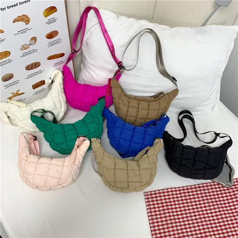 Borsa a Tracolla a Mezzaluna in Nylon Trapuntato da Donna Leggera Borsa a Spalla a Nuvola Con Tracolla Regolabile