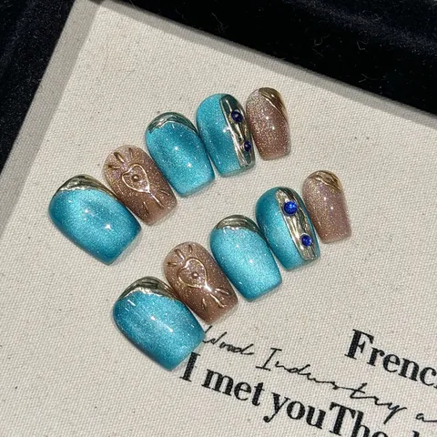 Handmade Cat Eye Press On Nails Lake Blue Nude Brown Coffin Fake Nails With Rhinestones Metal Relief French Style