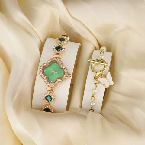 Ensemble Montre à Quartz et Bracelet de Luxe Trèfle pour Femmes Niche Française Émeraude Incrustée d'Or Strass Montre Bijou pour Dames Élégantes