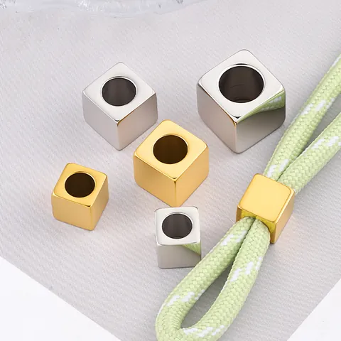 Perline Distanziatrici a Cubo Quadrato in Acciaio Inossidabile Lucido Placcato Oro 18K Perline a Foro Grande Per la Creazione di Gioielli Fai da Te Collana Bracciale