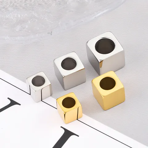 Perline Distanziatrici a Cubo Quadrato in Acciaio Inossidabile Lucido Placcato Oro 18K Perline a Foro Grande Per la Creazione di Gioielli Fai da Te Collana Bracciale