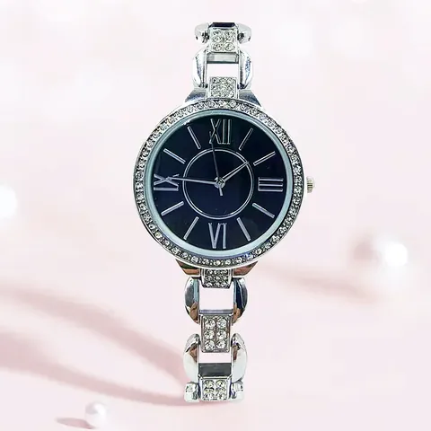Women Fashion Quartz Watch Elegant Alloy Bracelet Rhinestone Inlaid Roman Numeral Dial Casual Wrist Watch For Ladies Gift