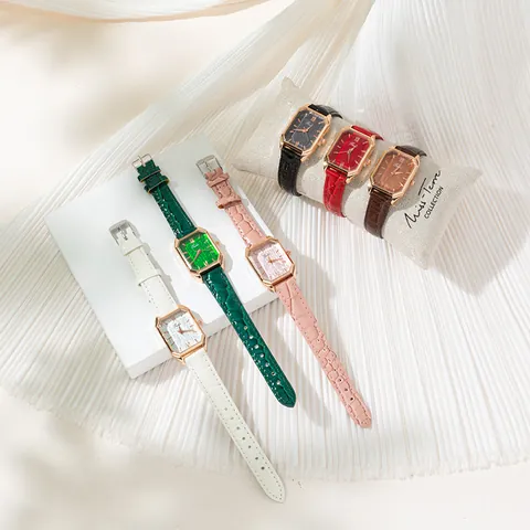 Reloj de Cuarzo Rectangular Vintage para Mujer Minimalista Correa de Cuero PU Patrón de Cocodrilo Elegante Reloj de Pulsera para Dama