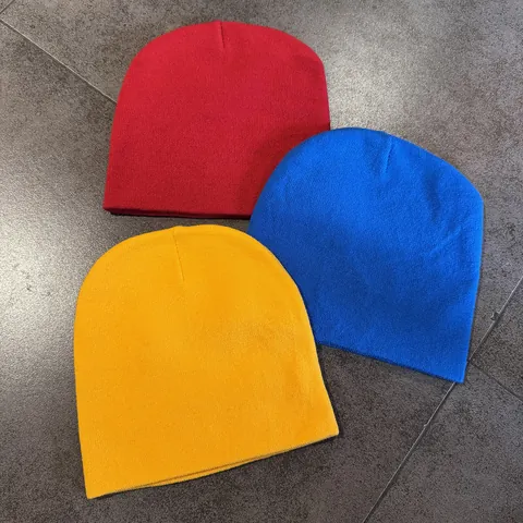 Berretto a Maglia Caldo per Uomo Donna in Acrilico Tinta Unita Cappello Minimalista Streetwear Autunno Inverno All'aperto