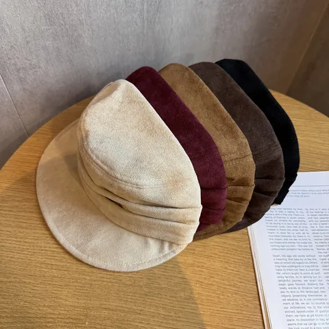 Vintage Suede Pleated Bucket Hat For Women Solid Color Retro Flat Top Short Brim Warm Fashion Hat For Autumn Winter