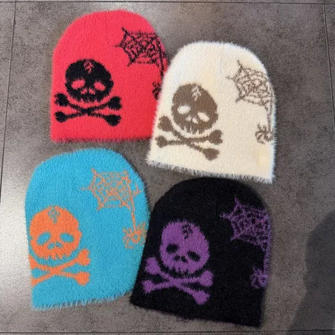 Berretto a Maglia in Ecopelliccia di Visone Con Teschio e Ragnatela Invernale Caldo Peluche Gothic Streetwear Berretto