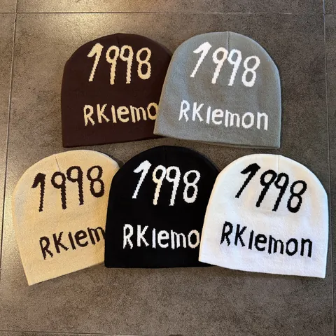 Unisex American Vintage 1998 Letter Jacquard Knitted Beanie Hat Autumn Winter Warm Contrast Color Streetwear Acrylic Skull Cap