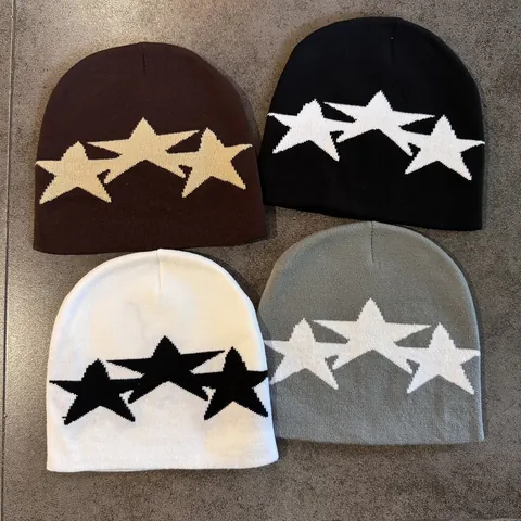 Unisex Japanese Streetwear Star Pattern Knitted Beanie Warm Acrylic Jacquard Winter Hat For Men Women Casual Pullover Skull Cap