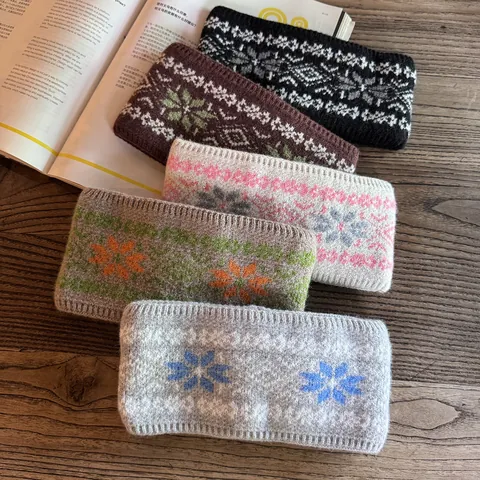Women's Winter Warm Knitted Headband Wide Hair Band With Snowflake Geometric Jacquard Ethnic Style Crochet Ear Warmer For Outdoor Everyday