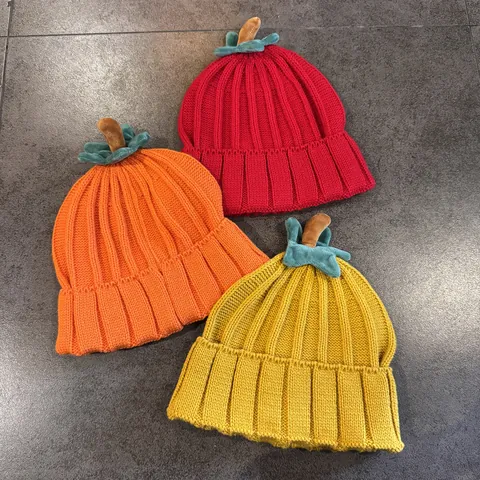 Bonnet en Maille Acrylique Chaude Automne Hiver Femme Mignon Personnalisé Forme de Citrouille Halloween Crochet Beanie