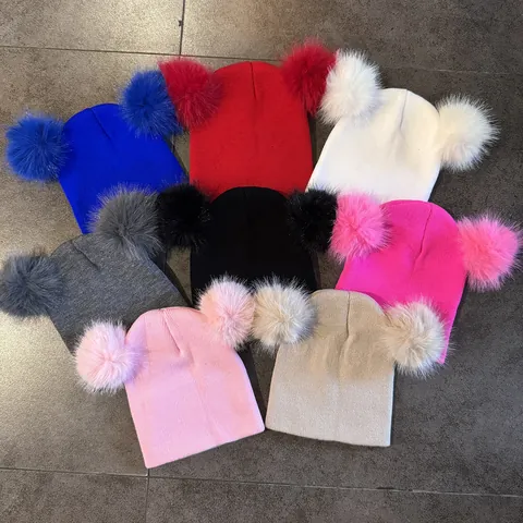 Donna Carino Doppio Pompon Berretto in Maglia Caldo Inverno Ecopelliccia Maglia a Coste Berretto per Moda di Strada Halloween