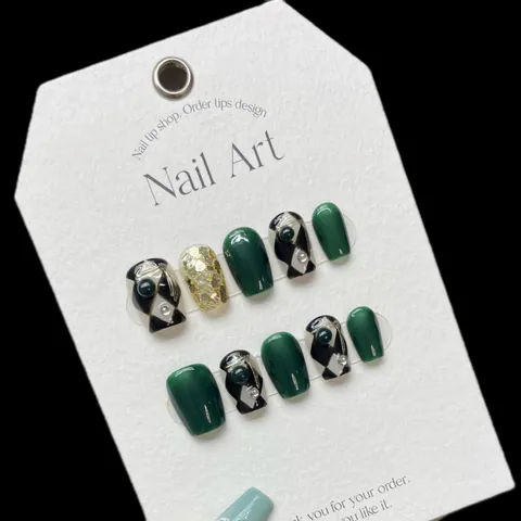 Handmade Emerald Green Rhombic Press-on Nails 10 Pcs Set Short Square Round Artificial Fake Nails With Bow Decor For Women