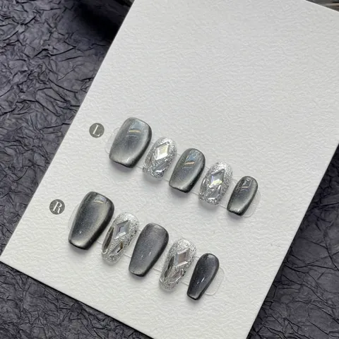 Handgefertigte Graue Katzenaugen Nägel Zum Aufpressen Mit Strass Silber Glitzer Sargform Elegante Maniküre Für Damen Modische Wiederverwendbare Nägel