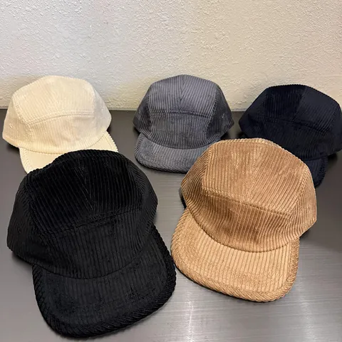Cappello Camp a Cinque Pannelli in Velluto a Coste Vintage Unisex Tinta Unita Tesa Piatta Berretto da Baseball Regolabile Casual