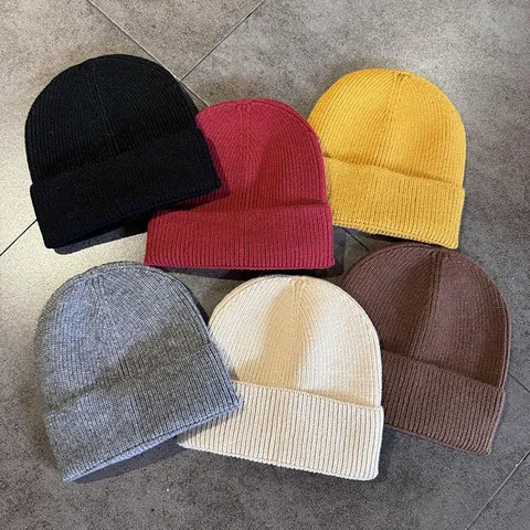 Bonnet Unisexe En Tricot Nervuré À Revers Pour L'hiver En Acrylique Chaud Couleur Unie Bonnet Skull Pour Homme Femme Accessoire Streetwear Décontracté