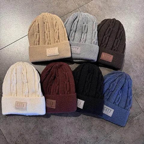 Winter Cable Knit Beanie Hat Thickened Fleece Lined Warm Skull Cap With Letter Patch For Men Women Outdoor Daily Wear