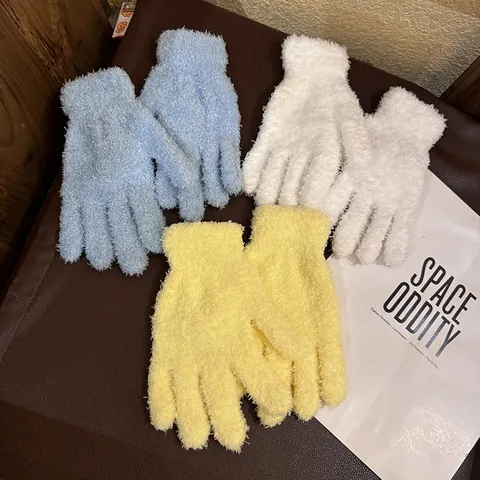 Solid Color Cute Chenille Plush Gloves For Women Kids Winter Thick Warm Cycling Gloves Candy Color Fuzzy Mittens Gift