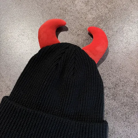 Berretto Divertente Con Corna Da Diavolo Per Uomo Donna Berretto In Maglia A Coste Invernale Caldo Accessorio Cosplay Halloween Nero Rosso