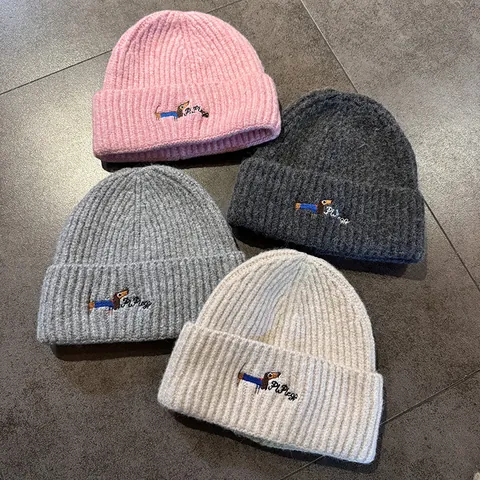Japanese Style Embroidered Dachshund Dog Knit Beanie Hat For Women Men Winter Warm Ribbed Cuff Solid Color Skull Cap Outdoor Cold Weather Headwear