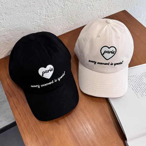 Berretto da Baseball da Donna Stile Coreano Ricamato Cuore Lettera Paris Regolabile Misto Cotone Traspirante Parasole Casual Hat
