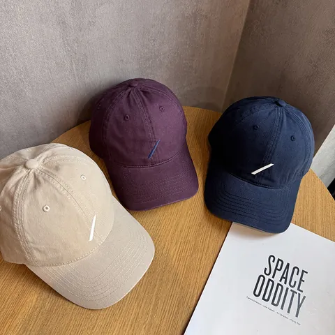 Unisex Minimalistisch Baumwolle Polyester Baseballkappe Breite Krempe Verstellbar Sonnenschutz Atmungsaktiv Outdoor Casual Mode Bestickt Hut