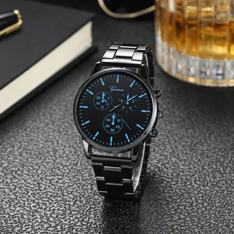 Heren Business Quartz Horloge Ronde Zwarte Kast Blauwe Indexen Decoratieve Drie Oog Analoge Wijzerplaat Polshorloge