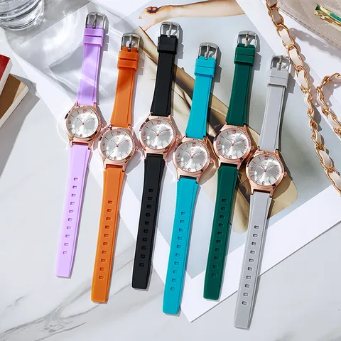 Women Korean Style Quartz Watch Rose Gold Case Rhinestone Floral Dial Silicone Strap Fashion Casual Ladies Wristwatch Gift