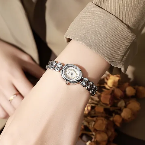 Fashion Women Quartz Bracelet Watch Exquisite Oval Rhinestone Dial Alloy Metallic Bead Chain Wristwatch Elegant Lady Jewelry Gift