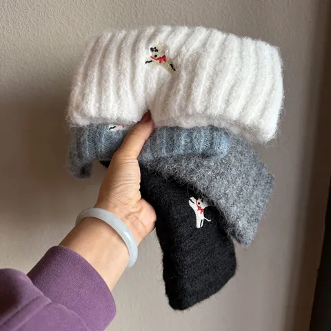 Women Winter Thickened Wool Blend Knit Headband With Puppy Embroidery Warm Ear Protection Fashion Hair Band Hair Accessory