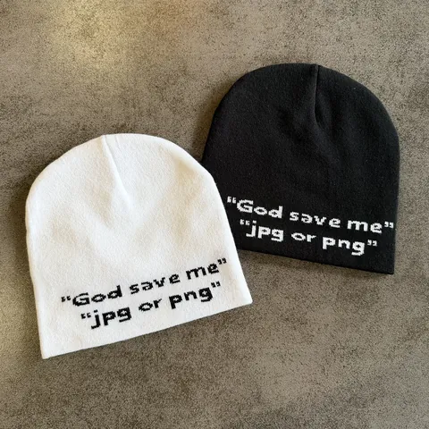 Gorro de Punto de Acrílico con Letras God Save Me Fuente de Píxeles Unisex Minimalista Streetwear Gorro de Invierno Cálido Hombre Mujer