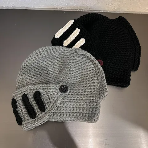 Creative Knight Helmet Style Knitted Beanie With Movable Mask Integrated Windproof Warm Winter Hat For Men Women Couples
