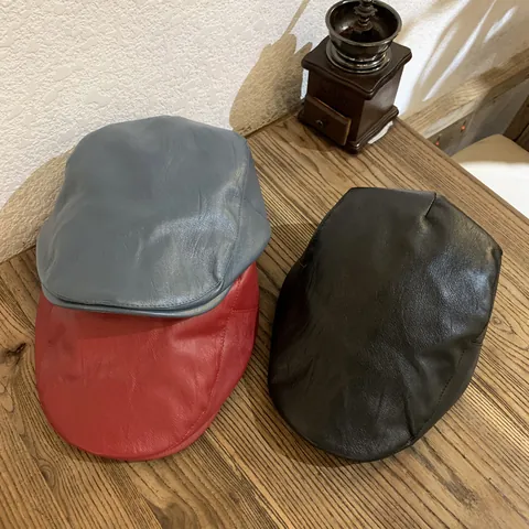 Gorra de Vendedor de Periódicos de Cuero PU Vintage para Mujer Color Sólido Boina Ajustable Gatsby Gorra Plana Cortavientos Otoño Invierno