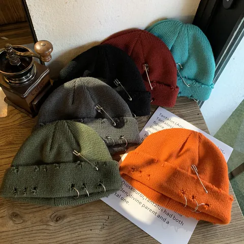Distressed Punk Beanie With Metal Rings And Safety Pin Streetwear Hip Hop Acrylic Knit Hat For Men Women Warm Skull Cap