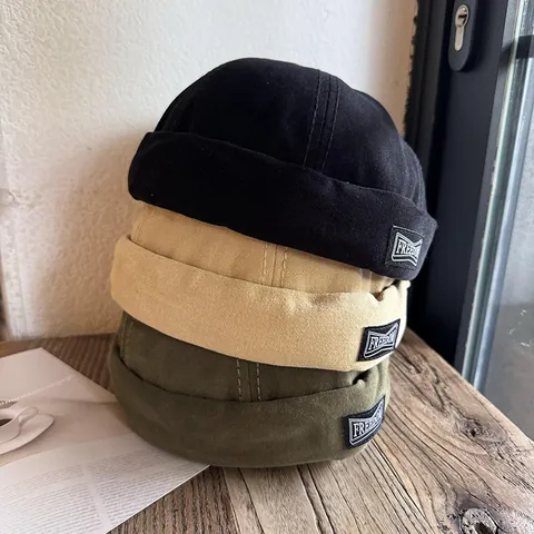 Retro Harajuku-Stil Baumwollmischung Docker-Mütze Randlos Miki-Kappe Mit Freedom-Aufnäher Verstellbar Vintage Streetwear Unisex