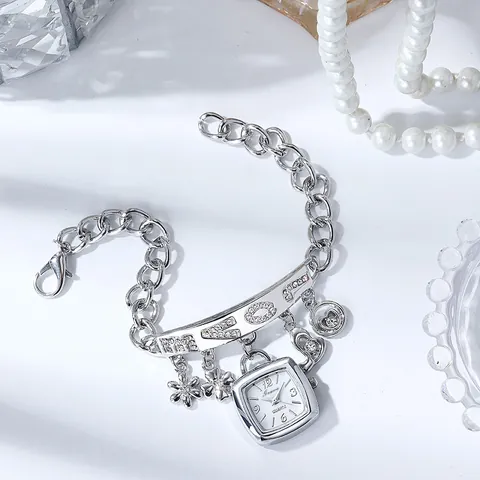 Dames Mode LOVE Hanger Armband Horloge Luxe Strass Roestvrijstalen Band Vierkante Wijzerplaat Quartz Polshorloge Sieraden Cadeau