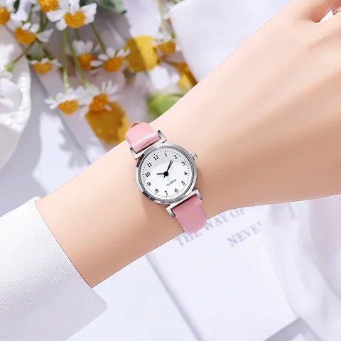 Simple Fashion Quartz Watch For Women With Slim Leather Strap Minimalist Round Alloy Case Analog Wrist Watch For Daily Exam