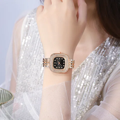 Montre à Quartz Carrée Élégante pour Femme Incrustée de Strass Boîtier en Alliage Bracelet en Métal Acier Inoxydable