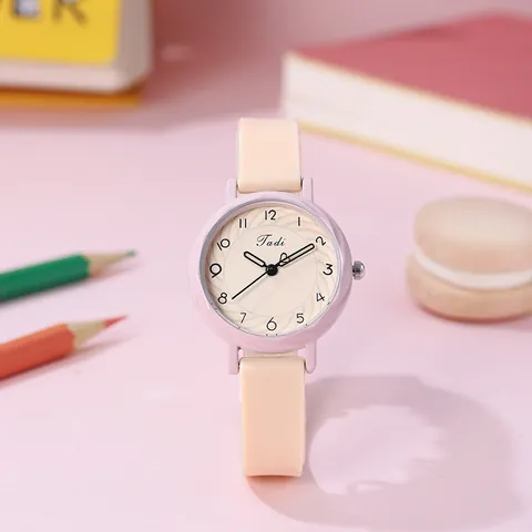 Reloj de Cuarzo de Moda para Mujer Esfera con Números Arábigos Minimalista Correa de Cuero Silicona Reloj Casual para Estudiantes