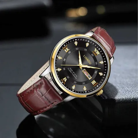 Orologio al Quarzo da Uomo Business Con Display Giorno e Data Cinturino in Pelle PU Marrone Cassa in Lega Oro Numeri Romani