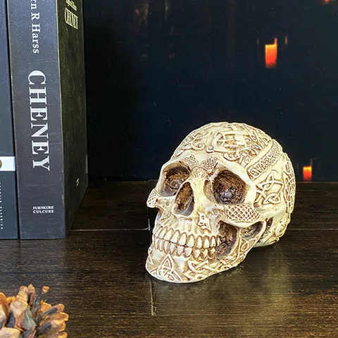 Gothic Resin Skull Head Ornament Vintage Celtic Pattern Halloween Decoration Bone Sculpture For Home Bar Party Desk Decor