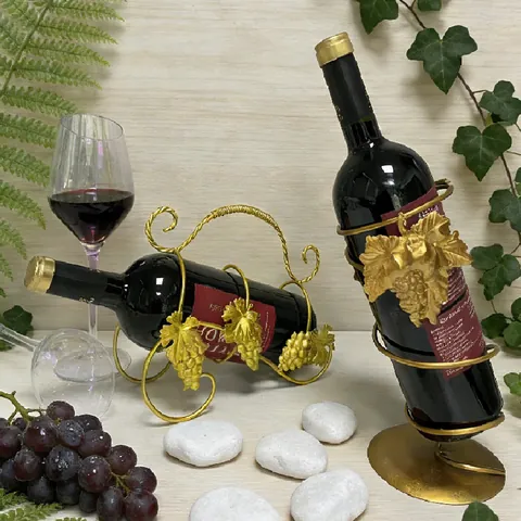 Portabottiglie di Vino in Metallo Ferro in Stile Vintage Europeo Design Foglie di Vite Decorativo per Tavolo Bar Casa
