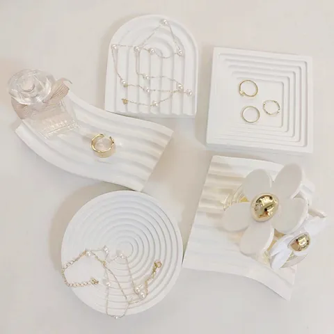 Creatief Onregelmatig Hars Opslag Dienblad Scandinavisch Minimalistisch Wit Desktop Ornament Sieraden Display Rekwisiet
