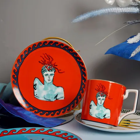 Mug in Ceramica Bone China Nettuno Ritratto Classico Retro Bordo Dorato Tavola Decorativa Piatto da Bistecca Dolce Casa