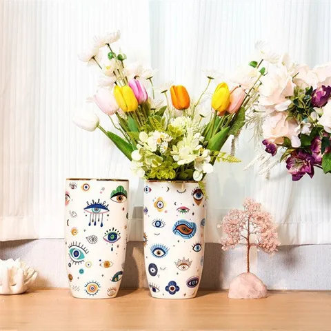 Vaso Creativo in Ceramica Malocchio Bohémien Artistico in Porcellana d'Osso con Bordo Dorato per Arredo Scrivania Casa Ufficio