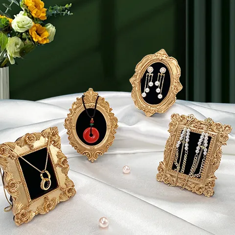 Vintage European Baroque Style Mini Resin Photo Frame Jewelry Display Prop Embossed Ornament For Earrings Rings Desktop