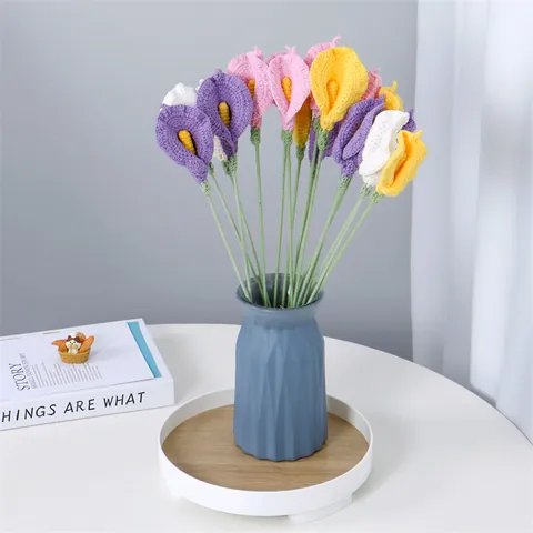 Handmade Crochet Calla Lily Flower For Home Office Decor Knitted Yarn Calla Lily Bouquet Artificial Flower For Gift