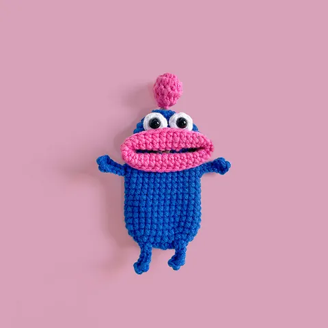 Handmade Crocheted Funny Big Mouth Monster Car Key Case Cover Yarn Knitted Ugly Cute Sausage Mouth Key Sleeve Pendant Bag Charm Gift