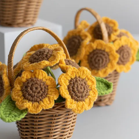 Hand Knitted Sunflower Rose Daisy Flower Basket Ornaments Crochet Potted Plants Desktop Decoration Handmade Floral Gift