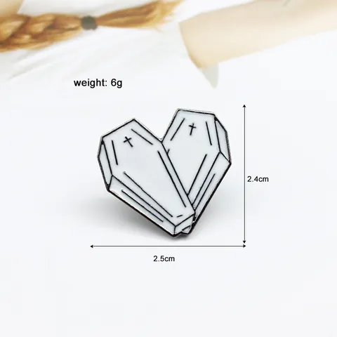 Pin de Esmalte de Corazón de Ataúd Gótico Broche de Aleación Forma de Ataúd Con Patrón de Cruz Accesorio de Ropa Unisex